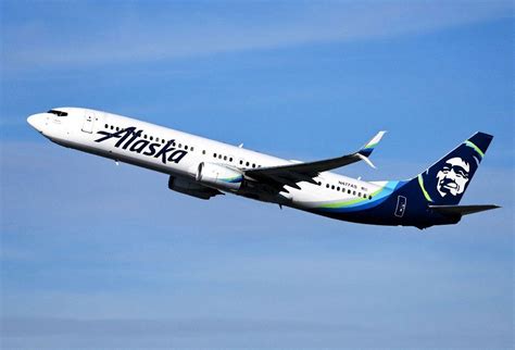 accident avion hublot video|Atterrissage d’urgence: Le hublot d’un avion d’Alaska Airlines se .